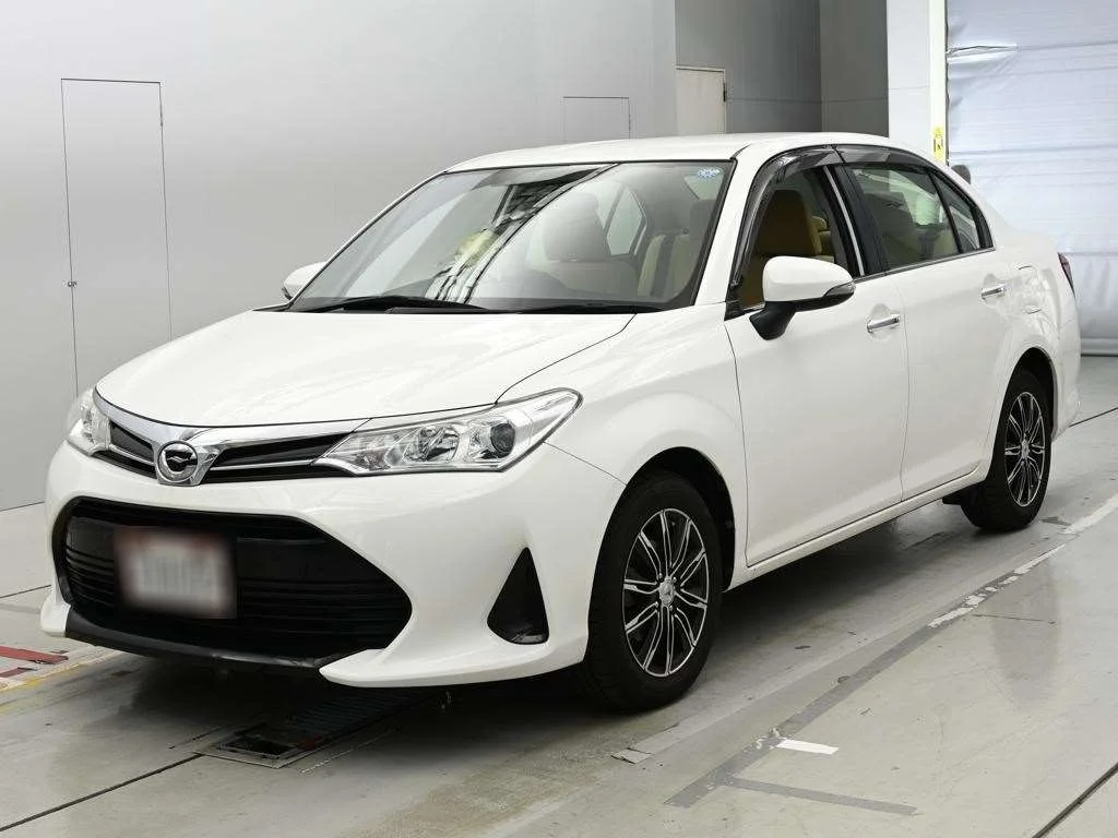 Toyota Corolla Axio NZE161 2018